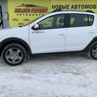 Renault Sandero Stepway, 2021