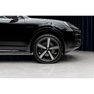 Porsche Cayenne Coupe E-Hybrid, 2025