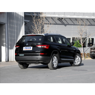 Skoda Kodiaq, 2025 Ultimate 7 мест 4WD