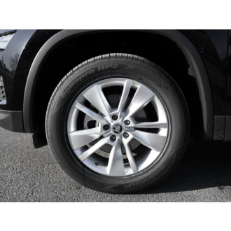 Skoda Kodiaq, 2025 Ultimate 7 мест 4WD
