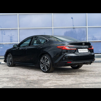 Toyota Camry, 2025