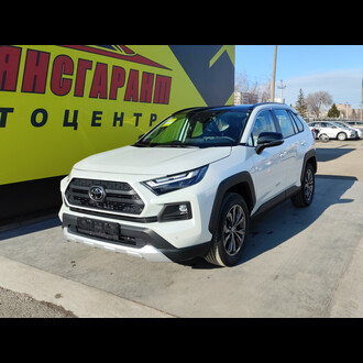 TOYOTA RAV4 2025