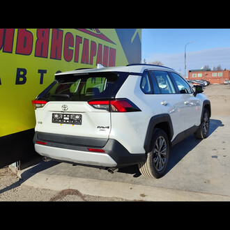 TOYOTA RAV4 2025