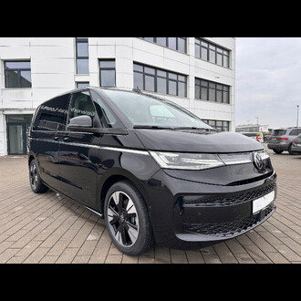 Volkswagen T7 Multivan 2.0 TSI Style 2025