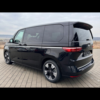 Volkswagen T7 Multivan 2.0 TSI Style 2025