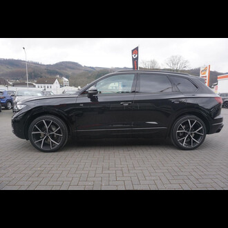 Volkswagen Touareg 3.0 V6 TDI R-Line, 2025