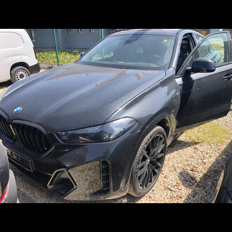 BMW X6 40d, 2025