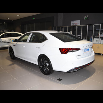 Skoda Octavia 1.4 AMT, 2025
