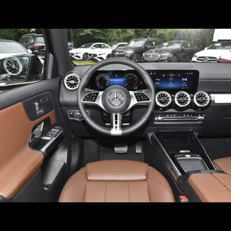 Mercedes-Benz GLB 220 4MATIC