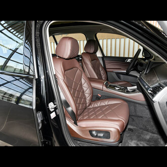 BMW X5 2023 xDrive 30Li Exclusive M Sports Luminous Night Set