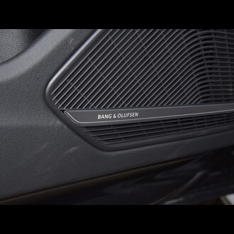 Audi A4L 2025 2 million units of the Enjoyable Edition 45 TFSI quattro Selected Dynamic Edition