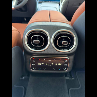Mercedes-Benz GLC 260 L, 2025