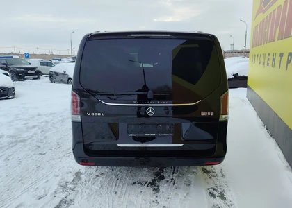 Mercedes-Benz V-Class 2025 V 300 L Long Wheelbase Luxury Edition