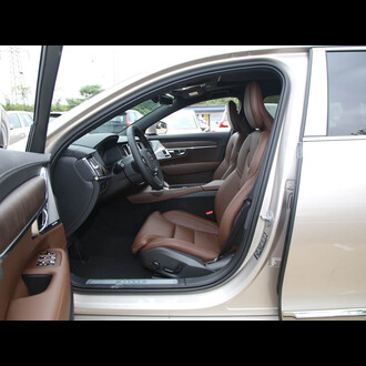 Volvo S90 2025 B5 Smart Luxury Edition