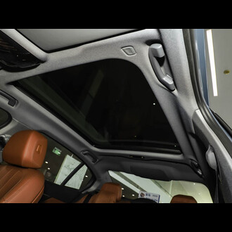BMW 530i xDrive M sports suit, 2025