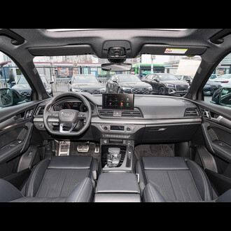 Audi Q5L 2025 45th Anniversary Collector's Edition 45 TFSI Luxury and Dynamic