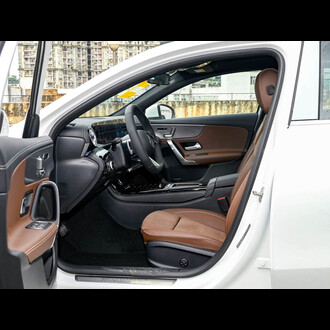 Mercedes-Benz A-Class 2025 A 200 L Fashion Edition