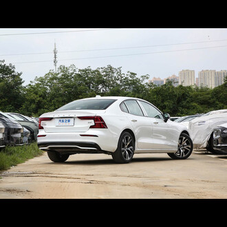 Volvo S60 2025 B4 Zhiyuan Sports Edition