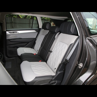 Volkswagen Tavendor 380TSI 4WD R-Line Tour Edition 2025