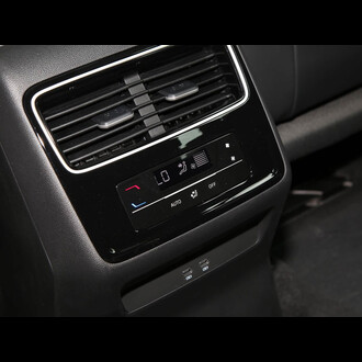 Volkswagen Tavendor 380TSI 4WD R-Line Tour Edition 2025