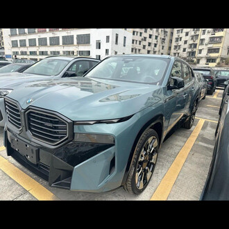 BMW XM 50e, 2023