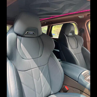 BMW XM 50e, 2023