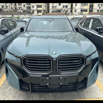 BMW XM 50e, 2023