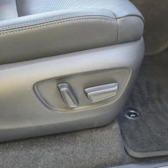 Toyota Land Cruiser 3.3 AT, 2025