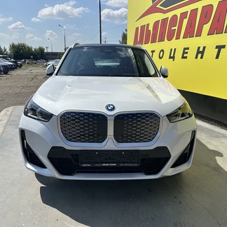 BMW iX1 AT, 2025г