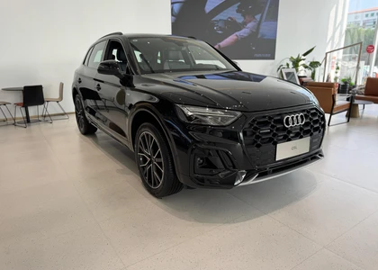 Audi Q5 2.0 AMT, 2025г
