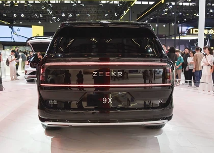Zeekr 9X 2.0 AT, 2025г