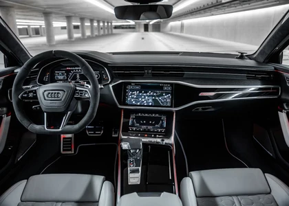 Audi RS6 2025г