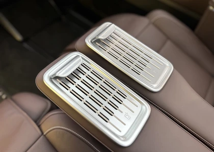 Mercedes-Benz V-класс 2025г