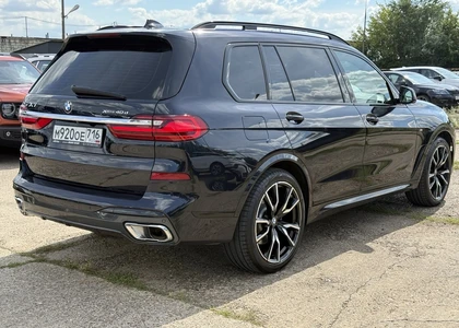 BMW X7 xDrive 40d 2021г.