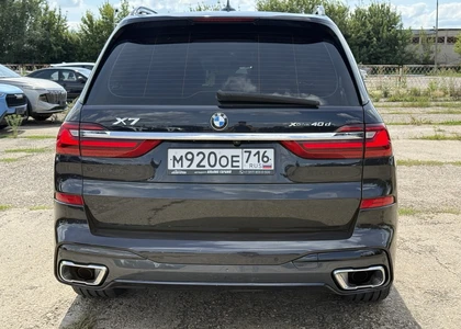 BMW X7 xDrive 40d 2021г.