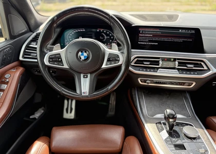 BMW X7 xDrive 40d 2021г