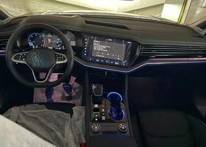 Volkswagen Touareg 2026г