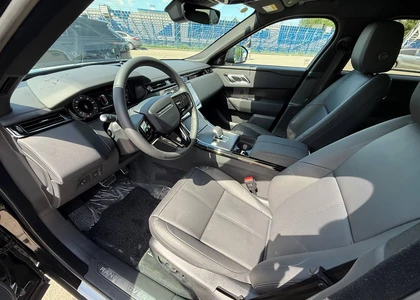 Land Rover Range Rover Velar 2025г